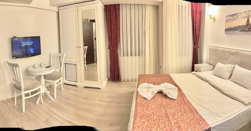 Taksim Nacre Residence 20/48
