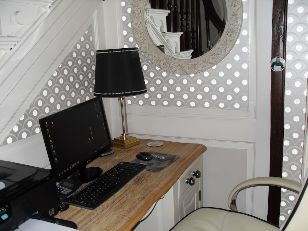 Jessop House 37/40