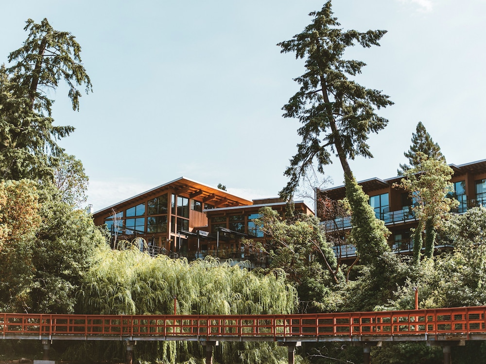 Brentwood Bay Lodge Spa 9/64