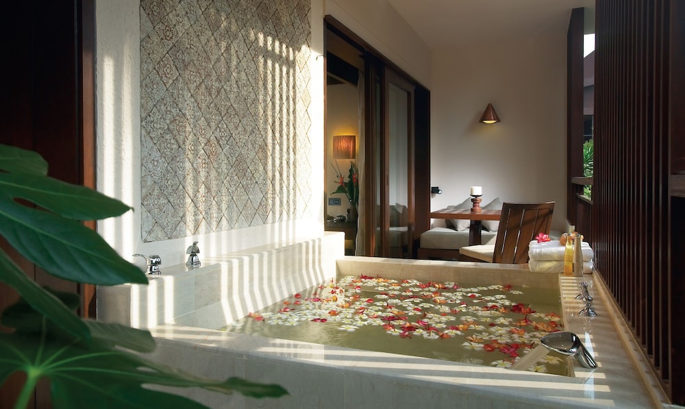 Shangri-La Rasa Sayang, Penang 16/69