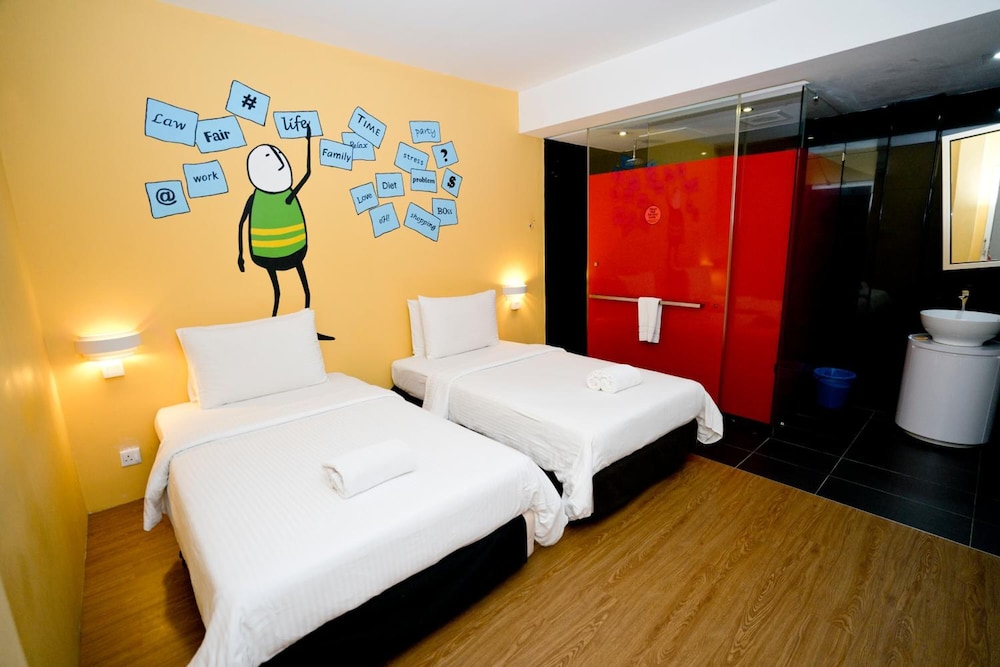 Zoom Inn Boutique Hotel 37/62
