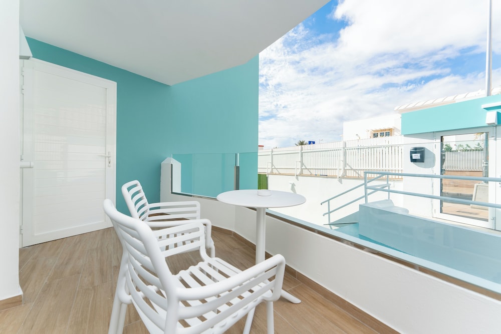 Alsol Los Caribes II - Adults Only 21/33