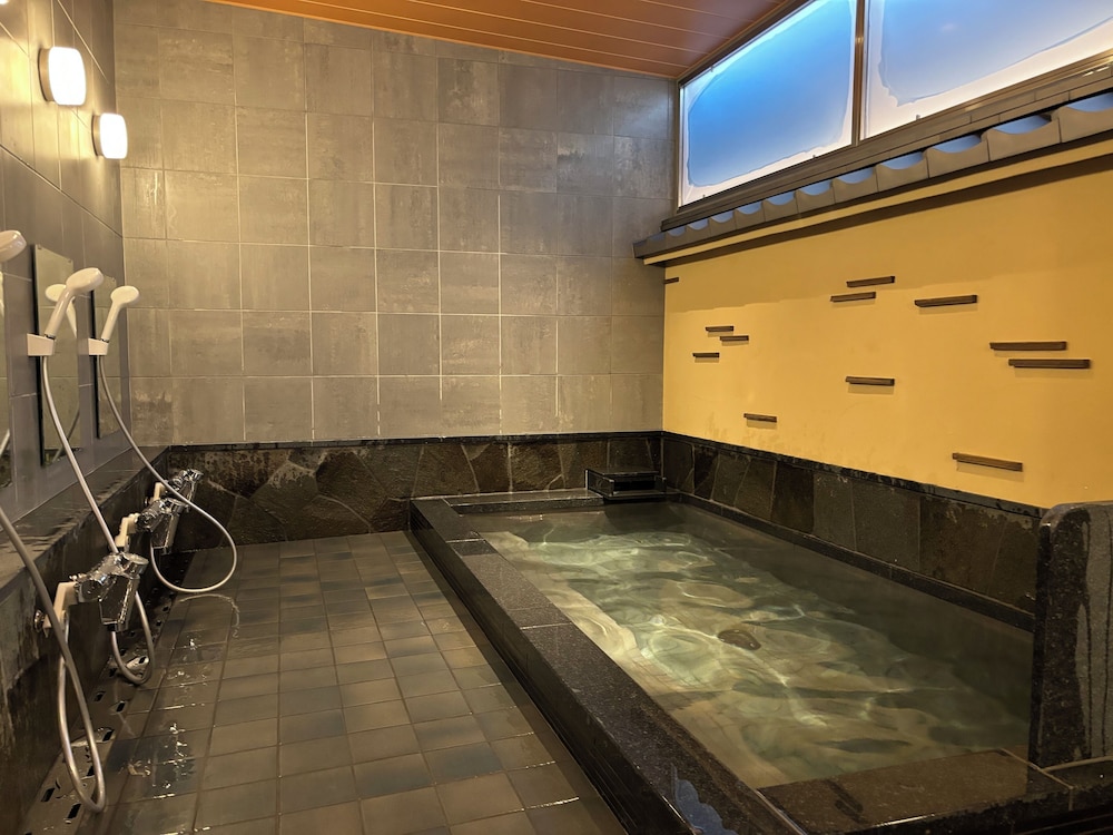 MATSUMOTO RYOKAN 17/47