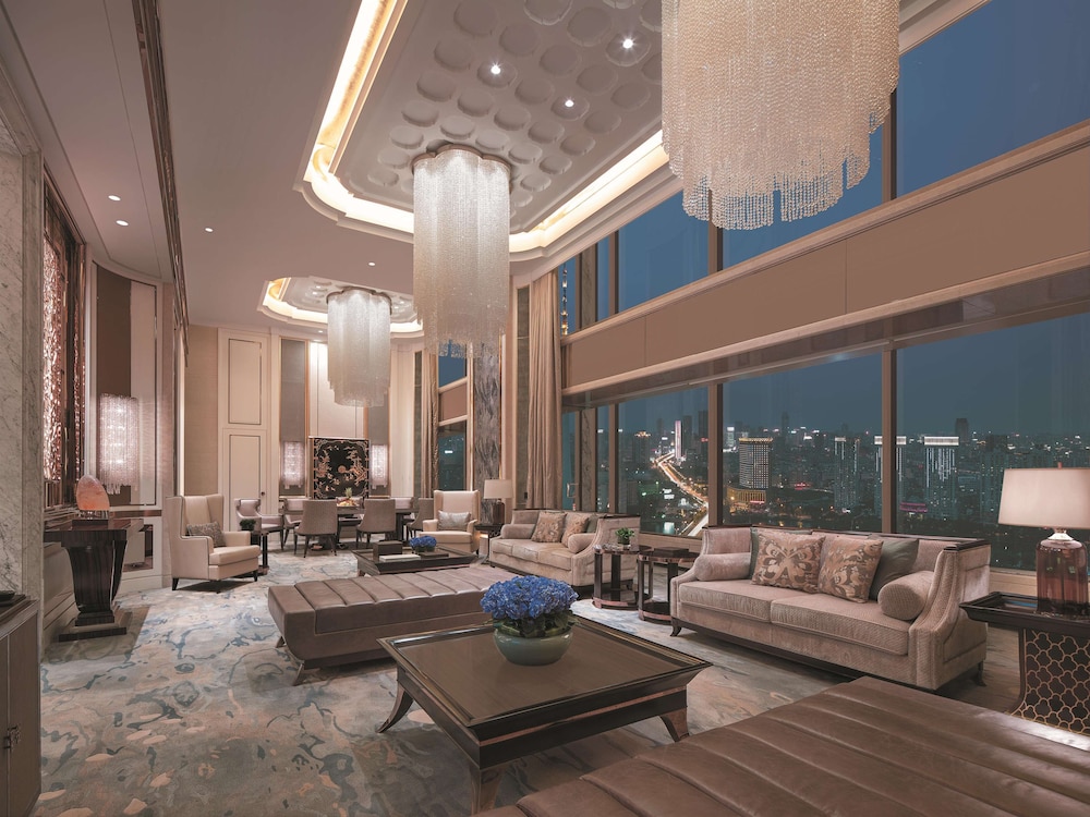 Shangri-La Shenyang 28/50