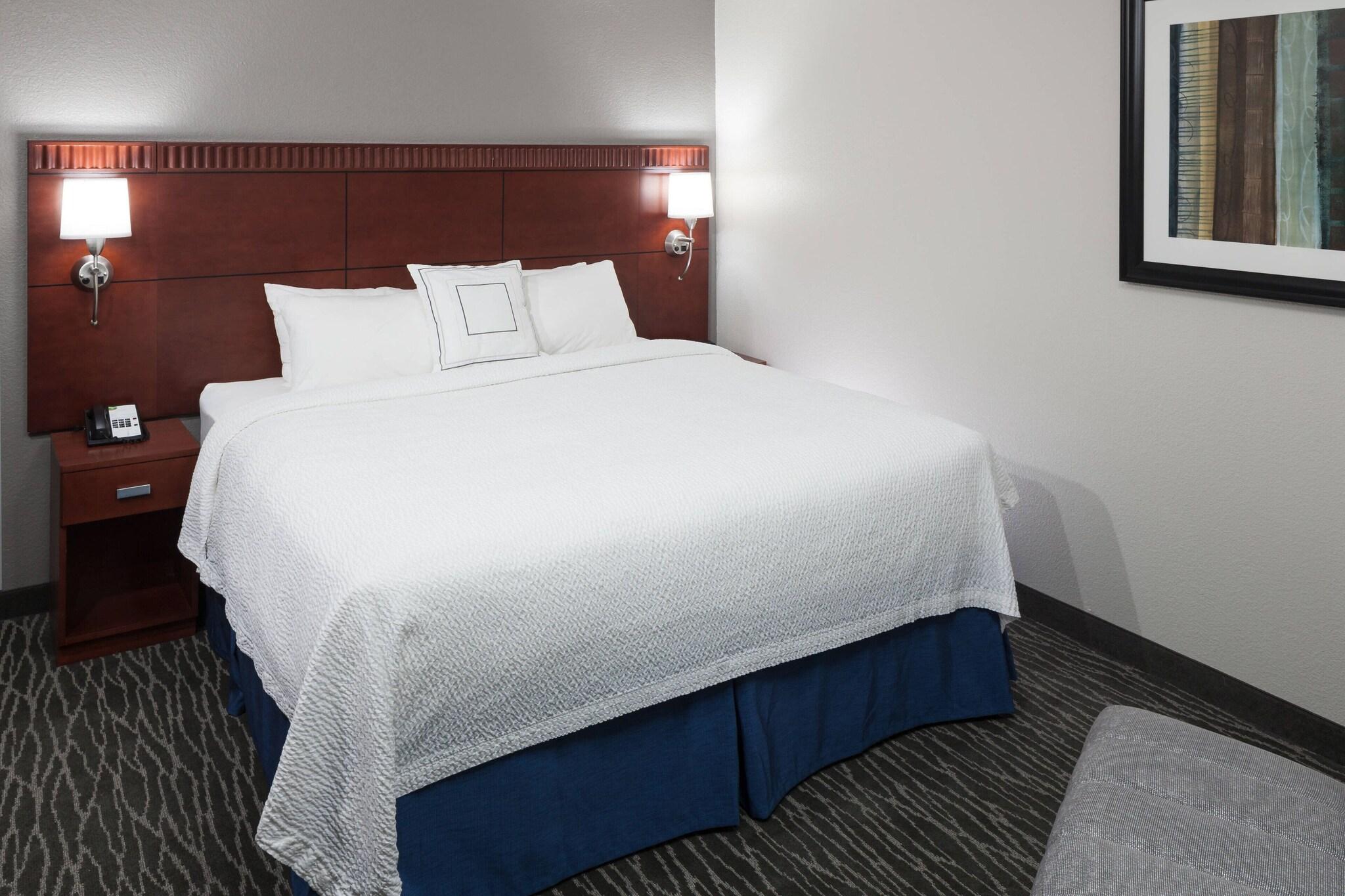 Room, King Bed