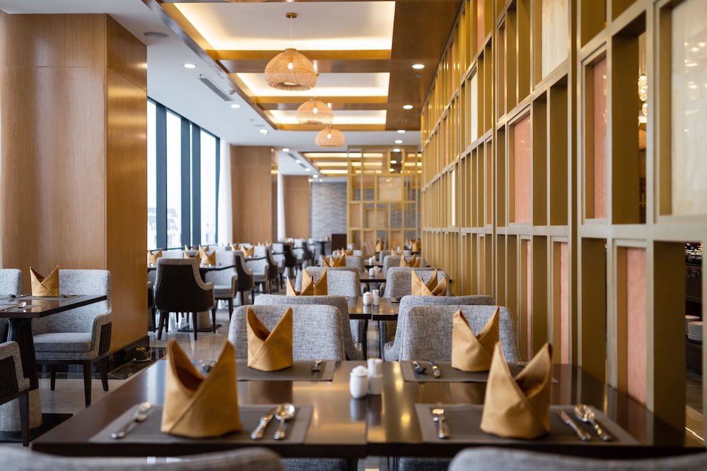 Sheraton Hai Phong 37/40