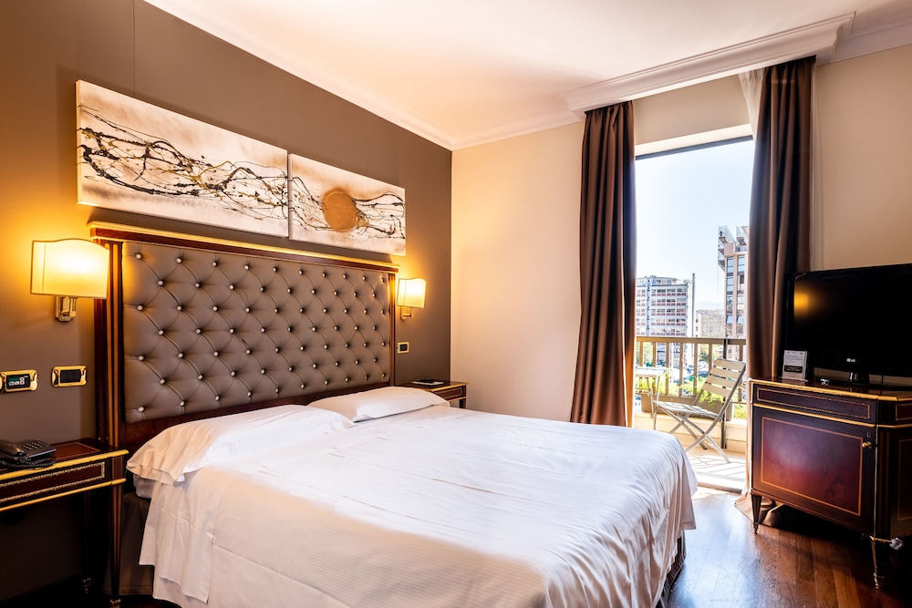 PLUS, CLASSIC, DOUBLE BED