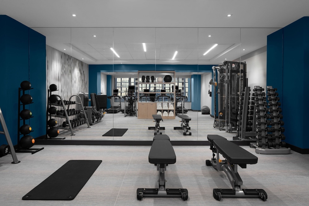 Element Miami Brickell 16/40