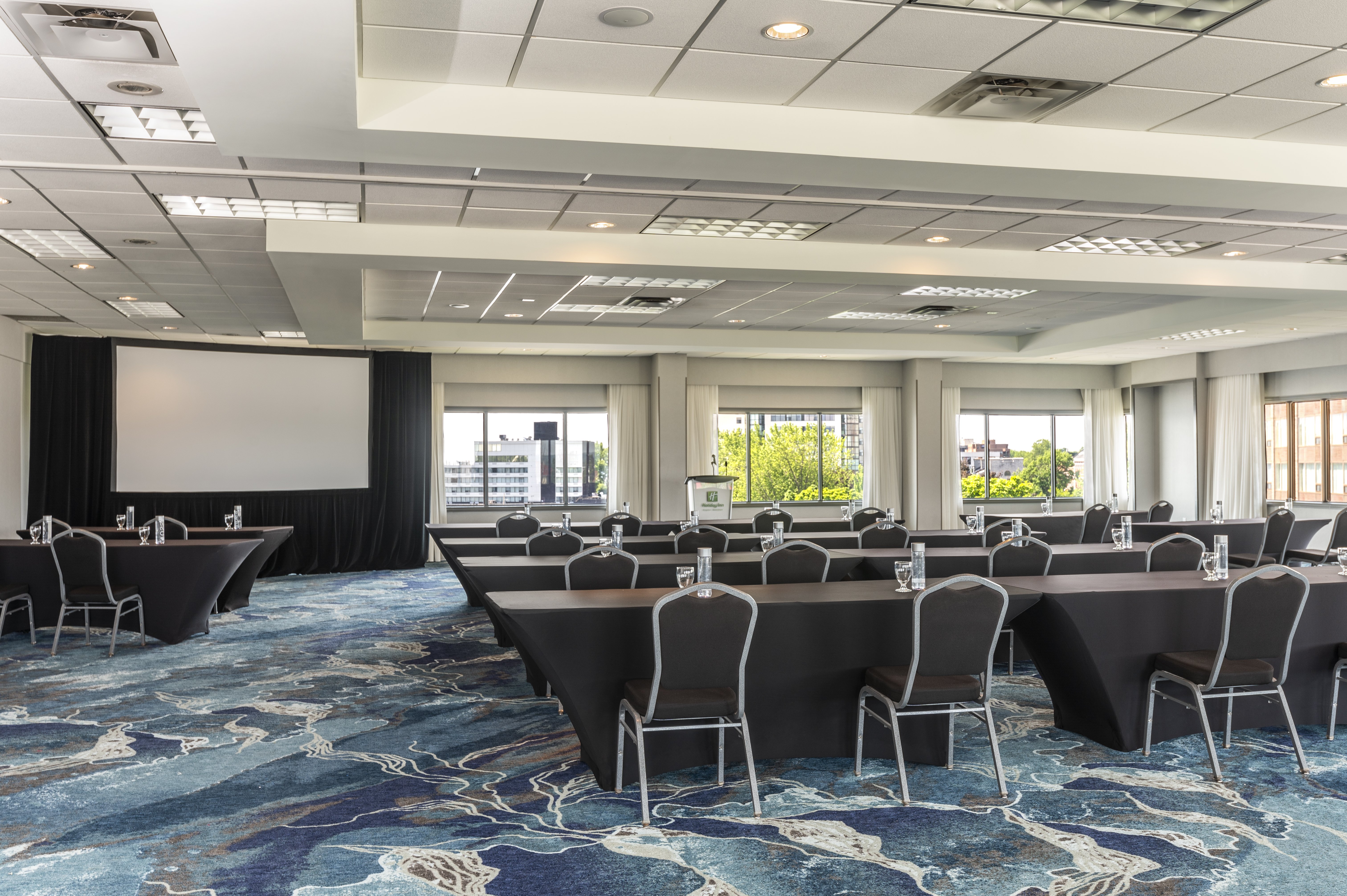 Holiday Inn Kingston Waterfront 60/71
