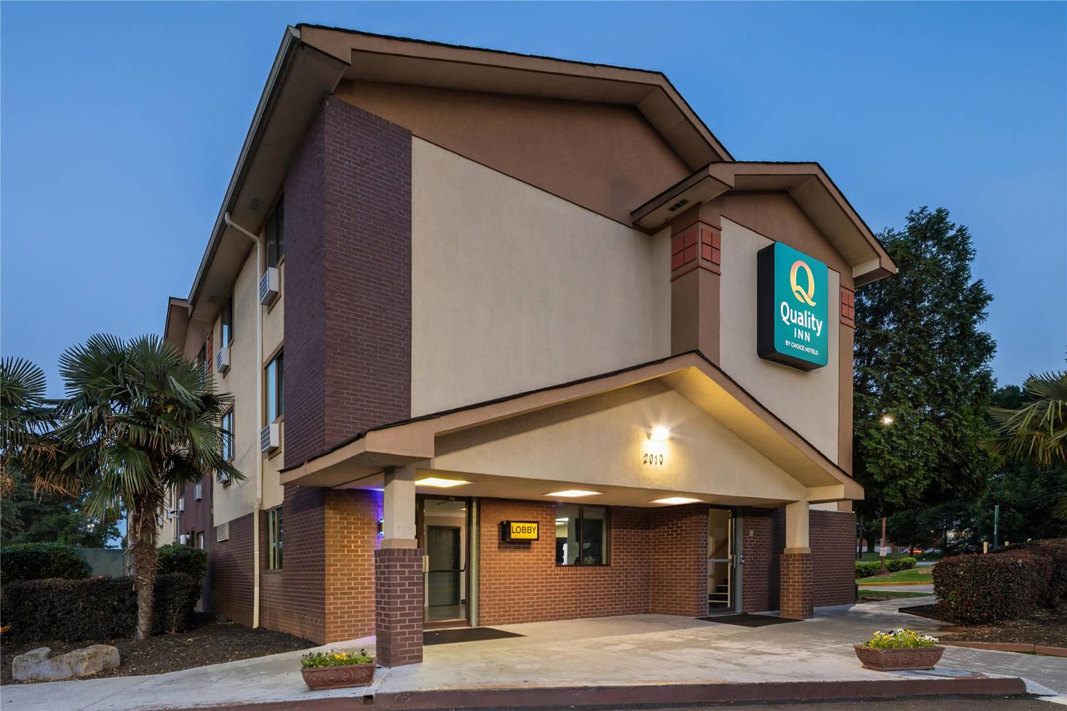 Quality Inn Atlanta Airport Central 2/32