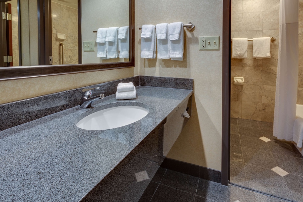 Drury Inn and Suites Memphis Southhaven 35/37