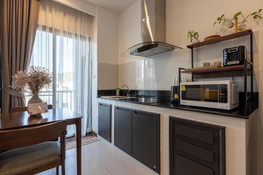 Amiri Place Hotel 11/50