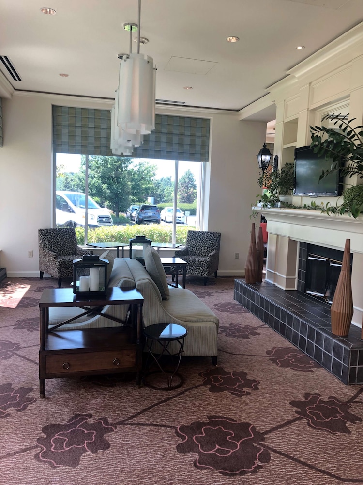 Hilton Garden Inn Addison, IL 30/43