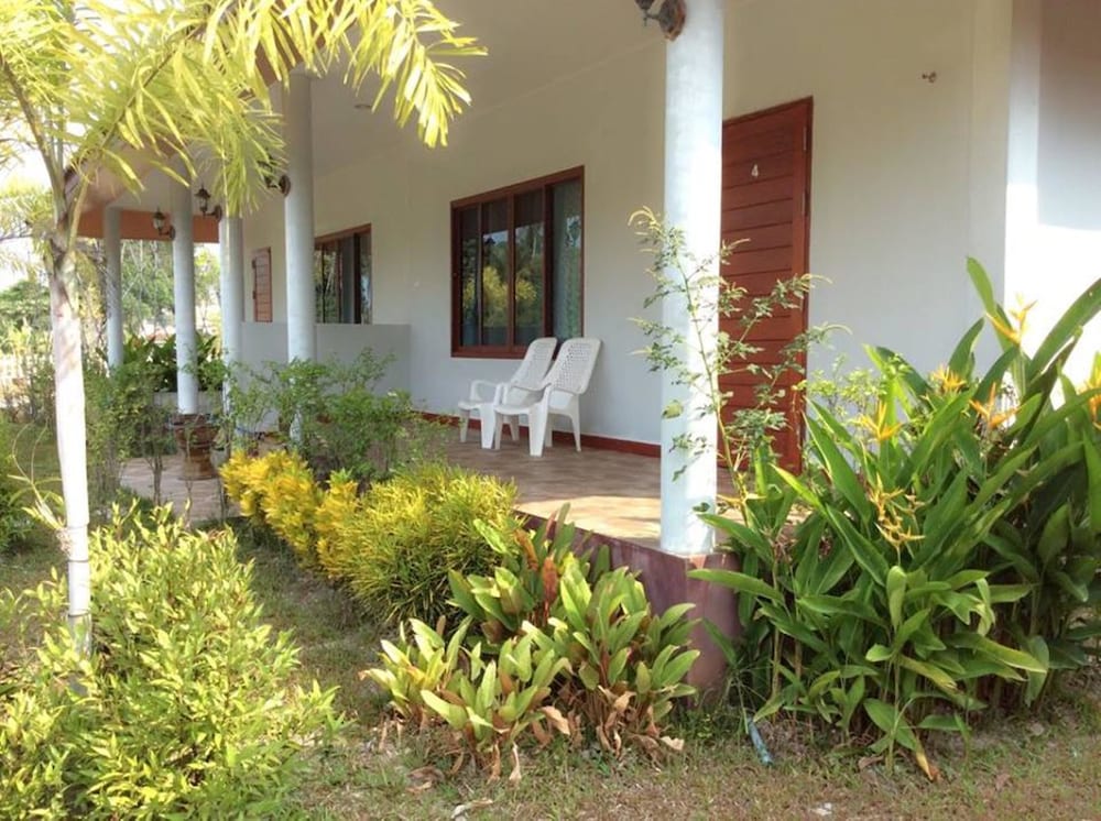 Lanta Wanida Resort 46/50