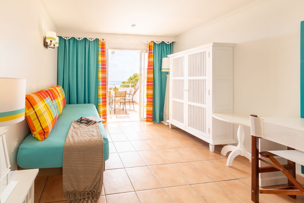 Pierre And Vacances Premium Les Tamarins 35/50