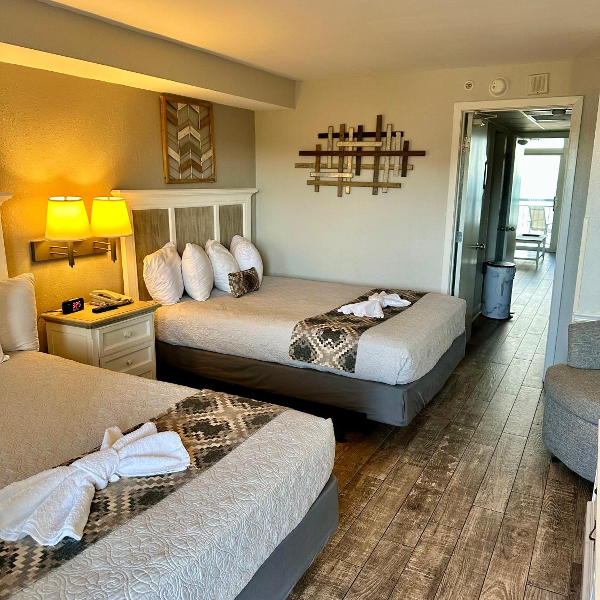 Suite, Queen Bed, Ocean Front, Hot Tub