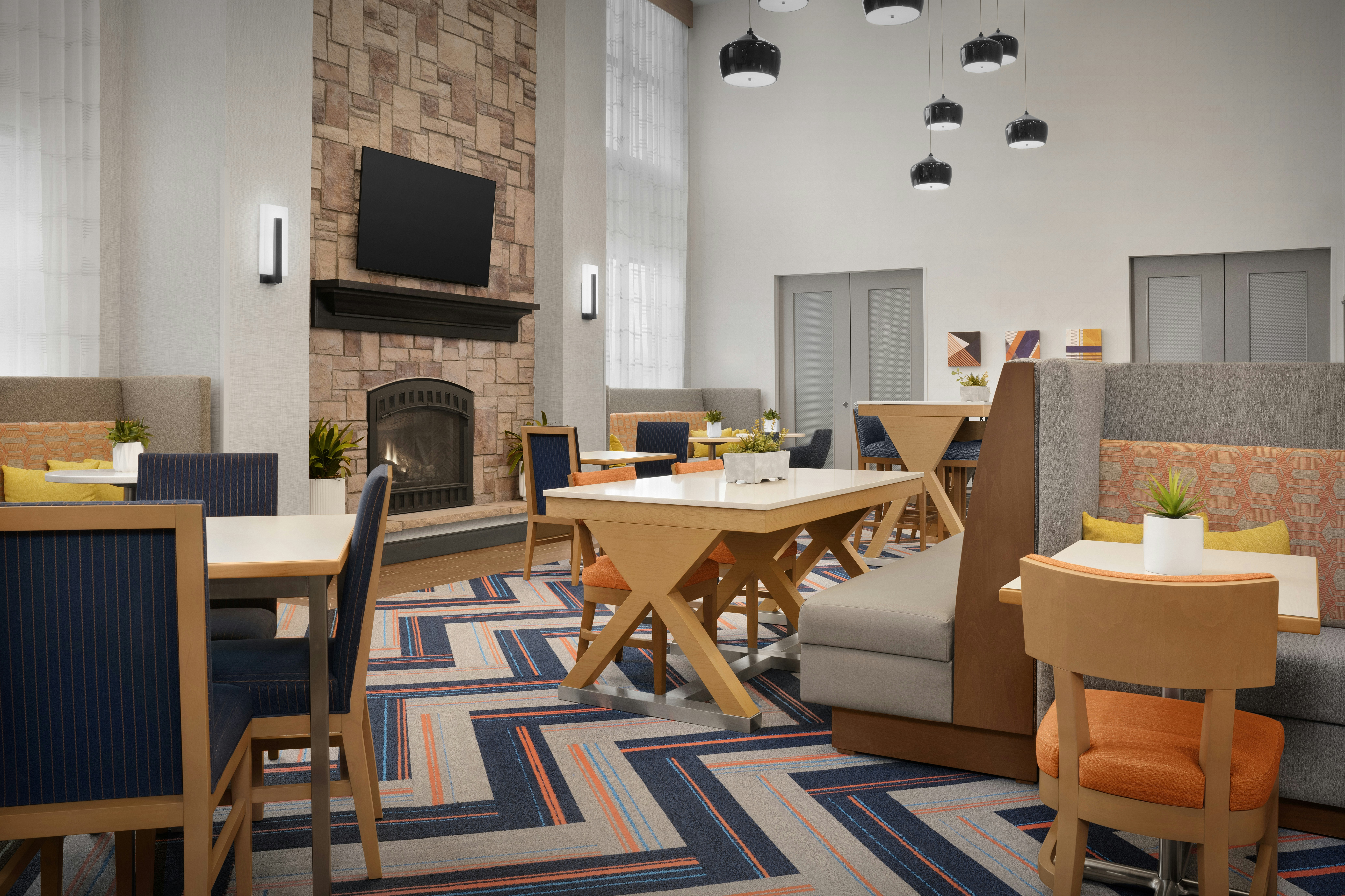 Hampton Inn & Suites Williston 16/18