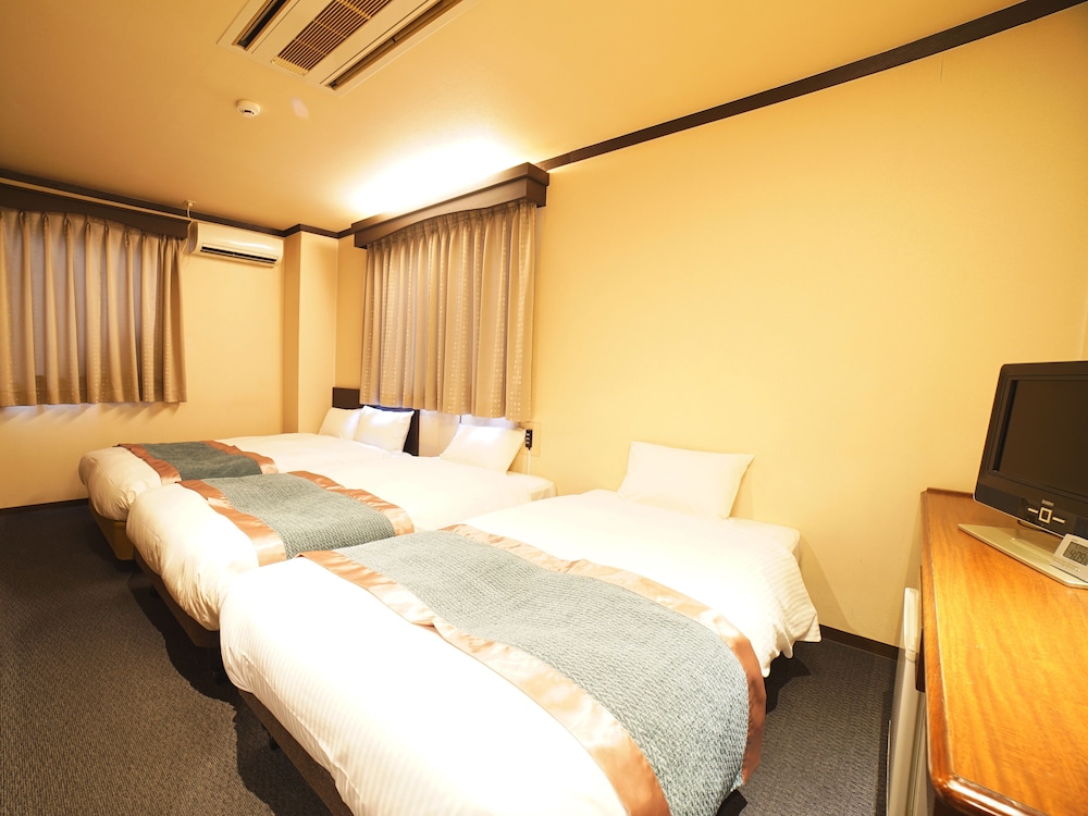 Hotel Area One Takamatsu 24/65