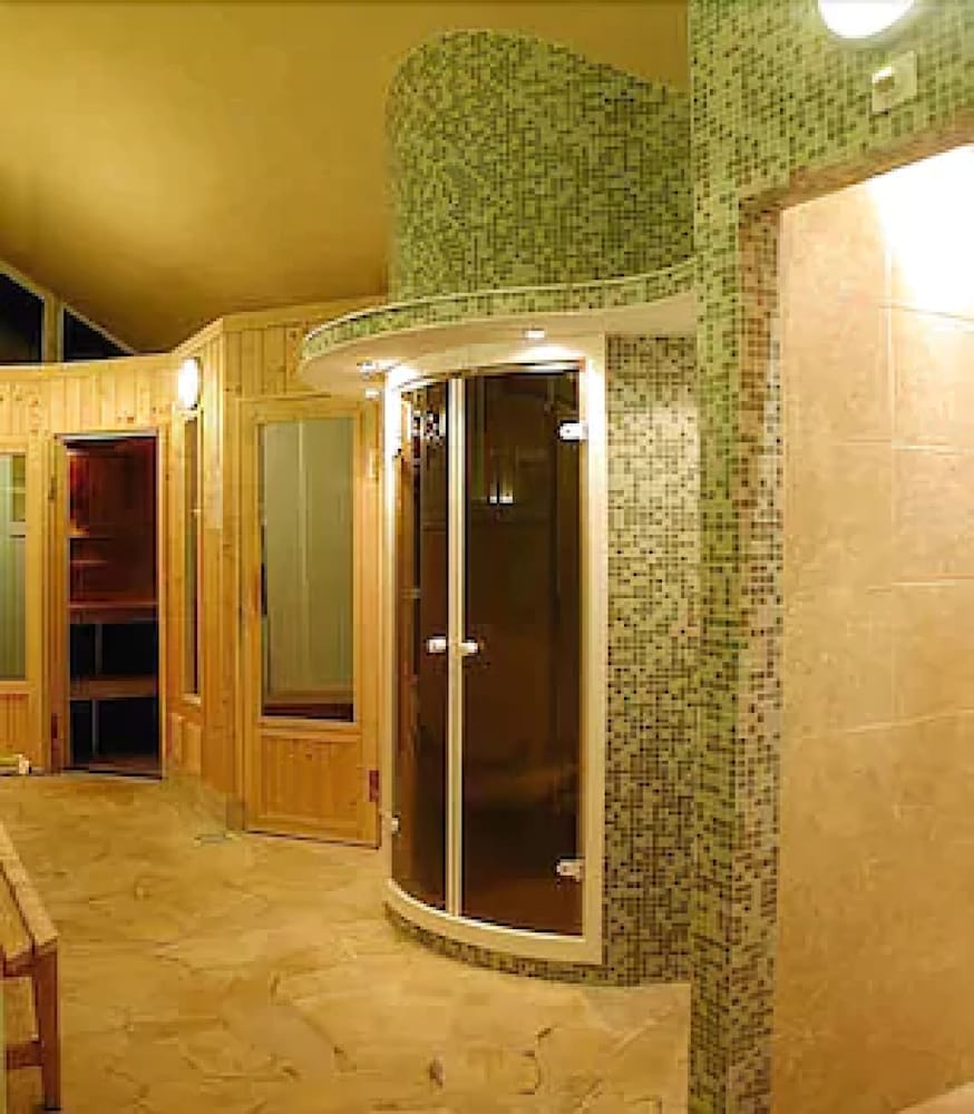Best Western Premier Hotel An Der Wasserburg 32/68