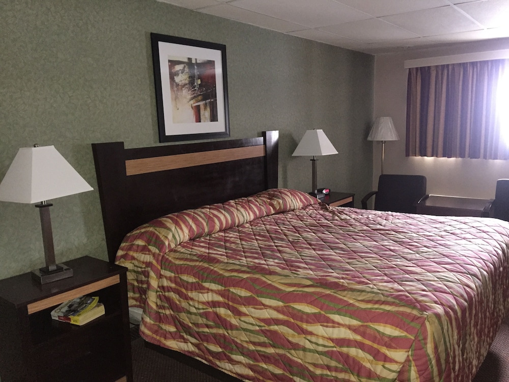 German Village Inn 13/30