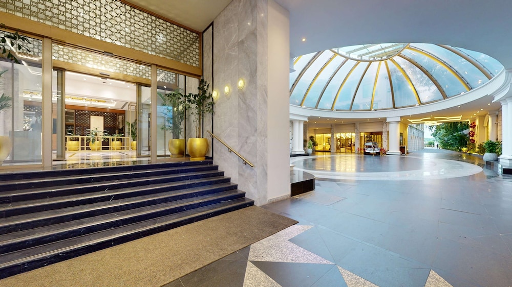 Radisson Blu Hotel & Suites GRT Chennai 9/50