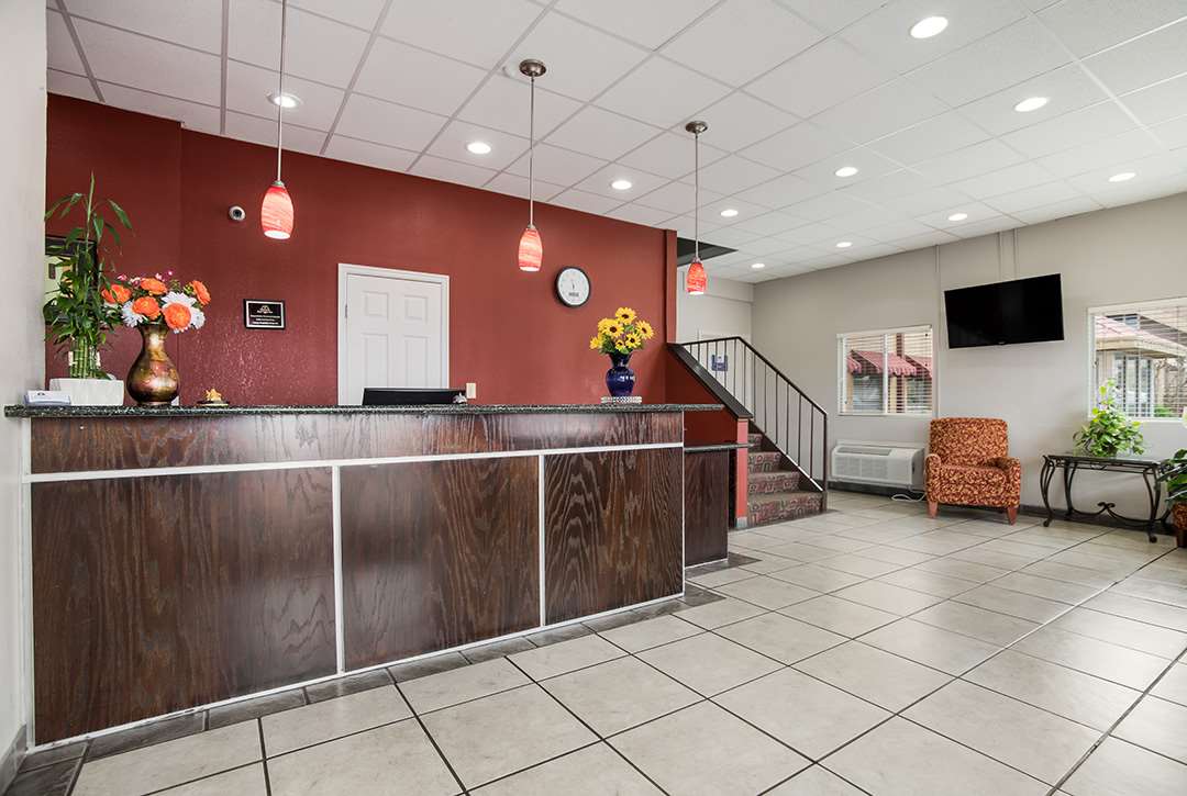 Americas Best Value Inn Tulsa at I-44 9/44