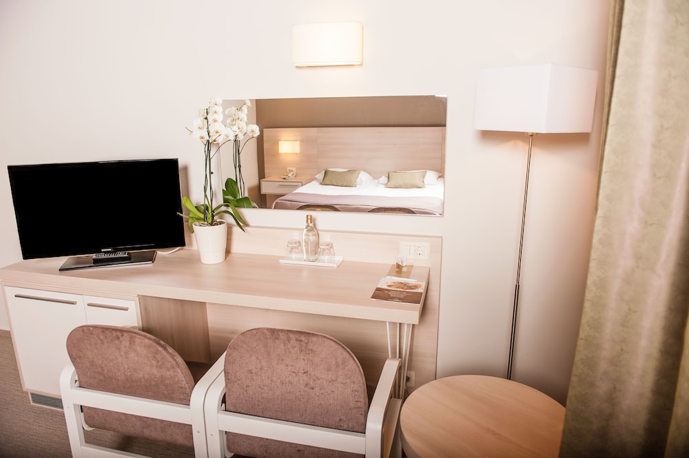 Hotel Zagreb - Health & Beauty 59/76