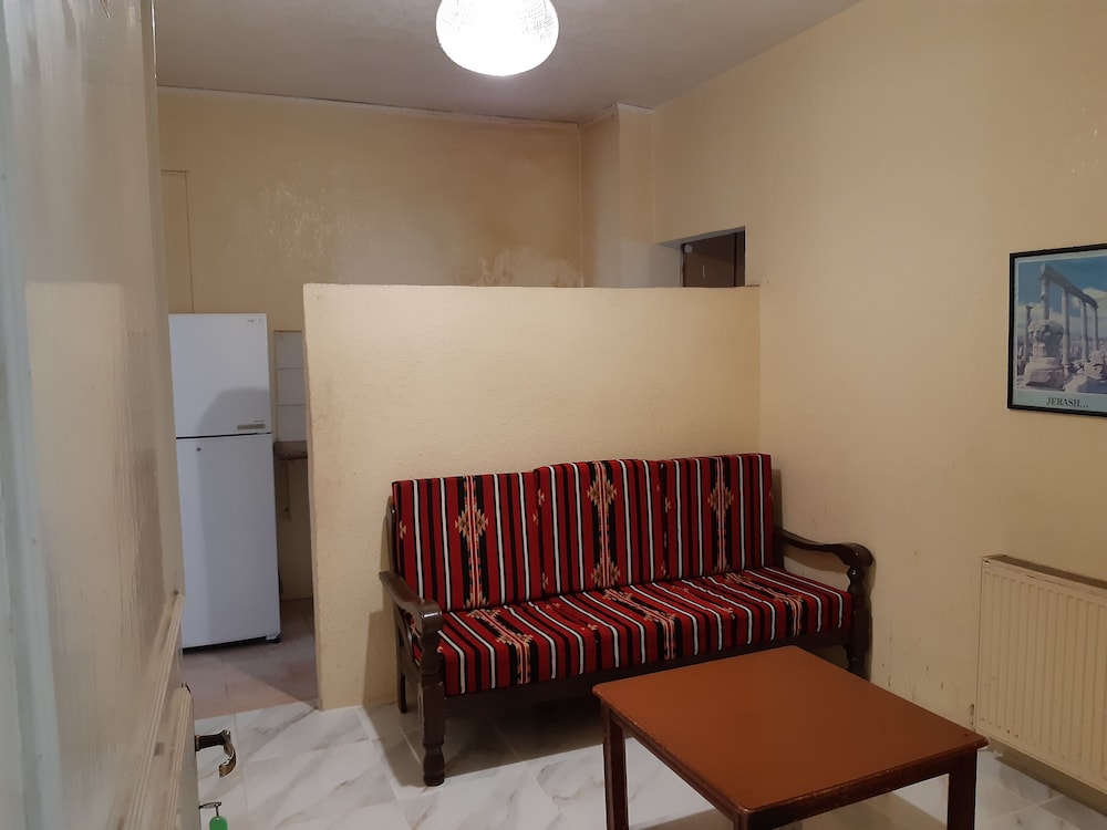 Sami Apartments 38/50