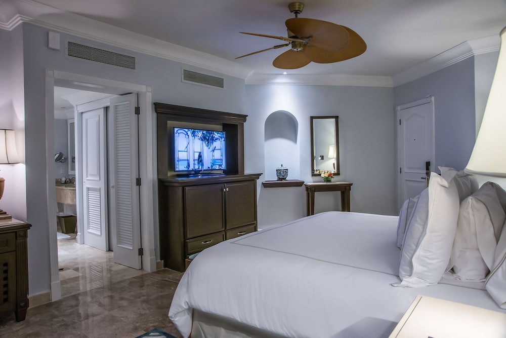 Royal Hideaway Playacar All Inclusive - Adults Only 12/50