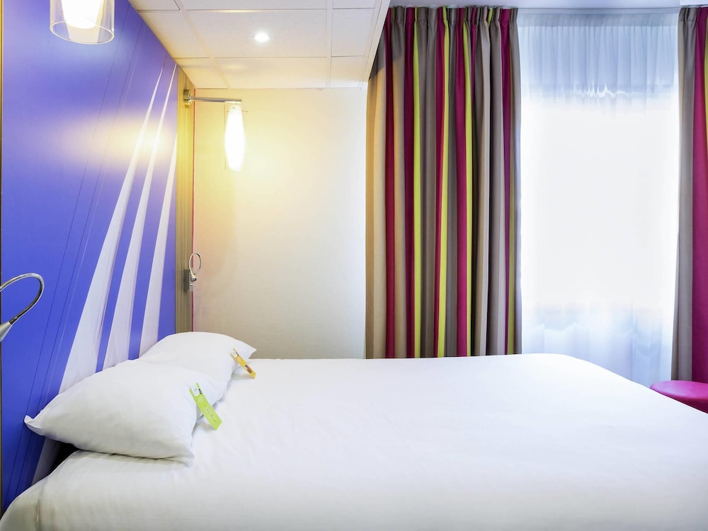 IBIS STYLES SAINT GILLES CROIX DE VIE 19/77