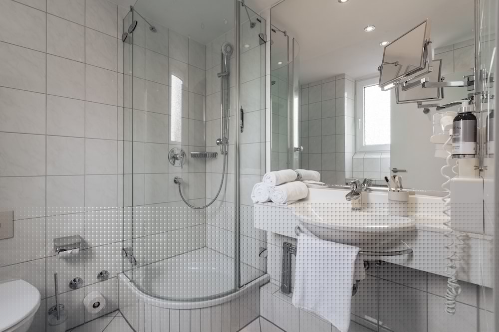 Select Hotel Tiefenthal 10/81