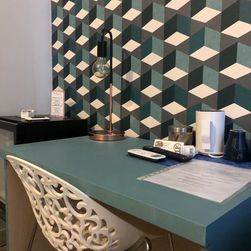 H Rooms Naples Boutique Hotel 45/50