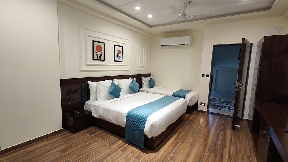 The Belita Hotel & Spa 15/47