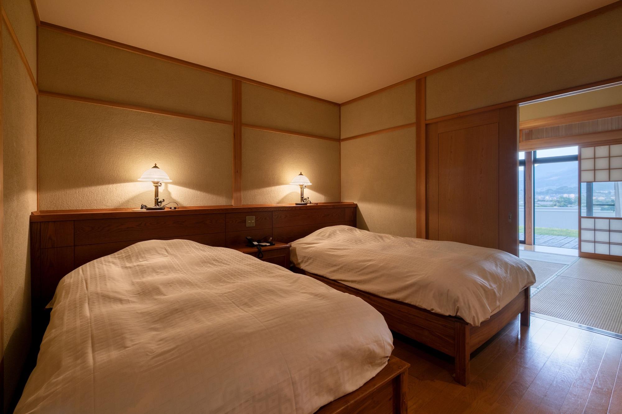 Japanese Western, Outdoor Bath, Annex