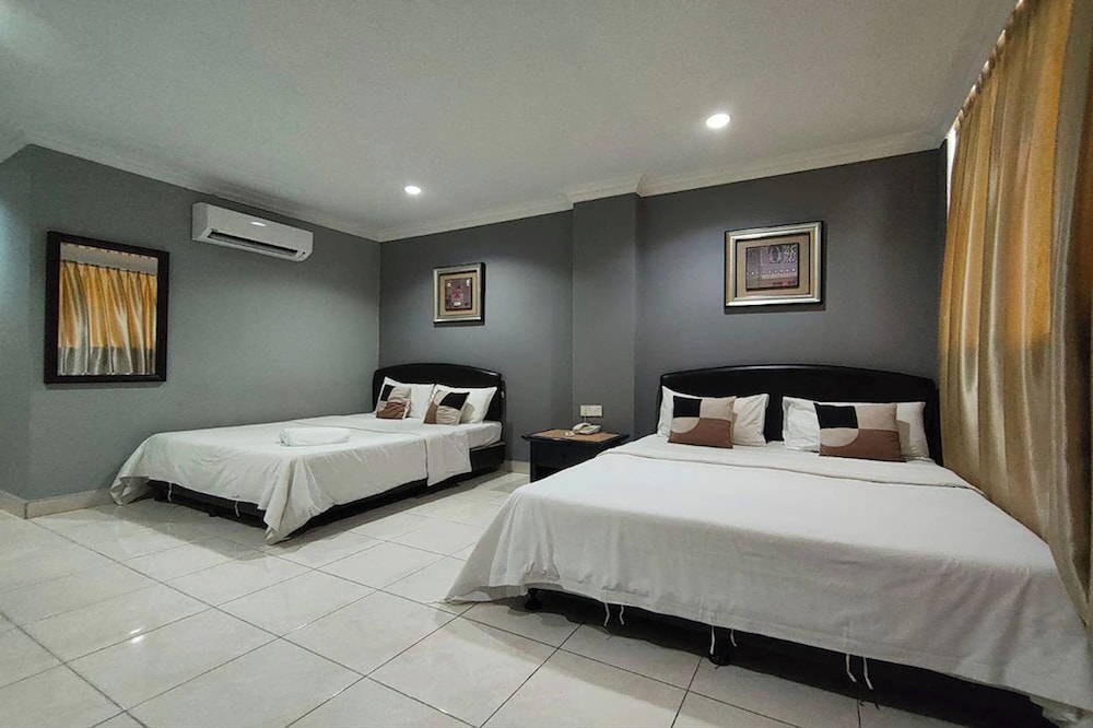 PUTERI AMPANG HOTEL 16/48