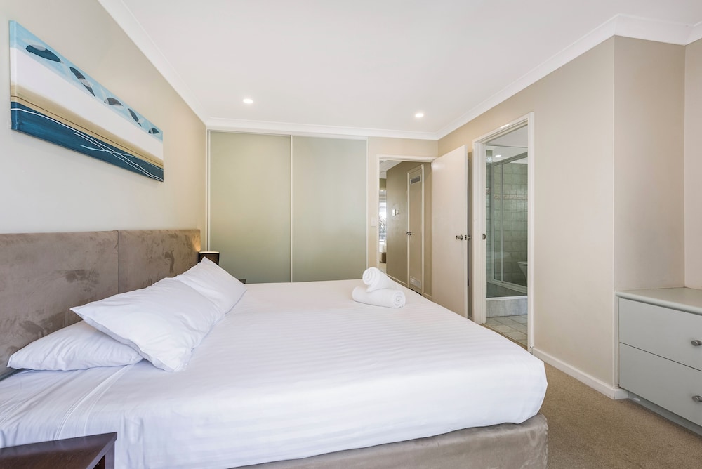 MANDURAH QUAY RESORT 21/72