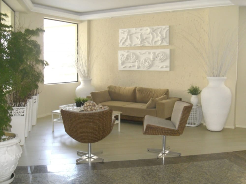 Hotel Praia Brava 38/62