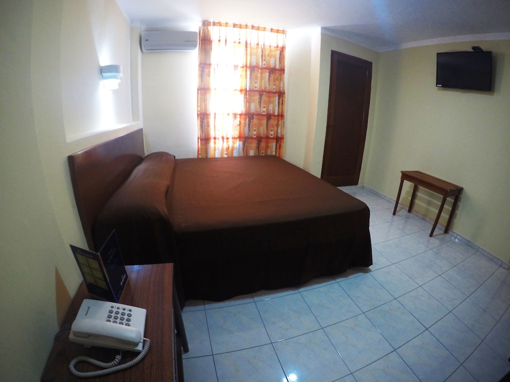 Oriente And Suites Hotel 30/67