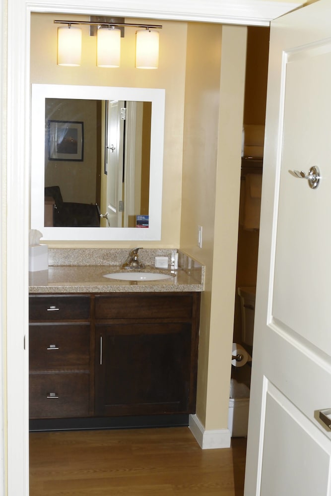 Towneplace Suites Redding 8/31