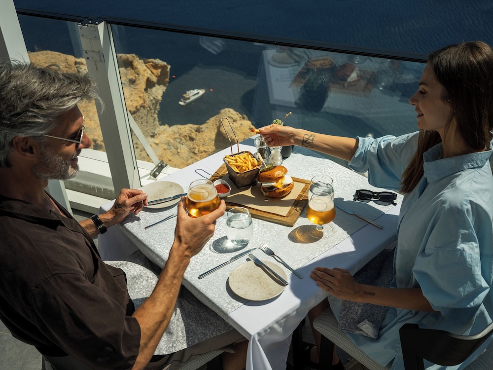 Santorini Secret Suites and Spa - Adults Only 35/50