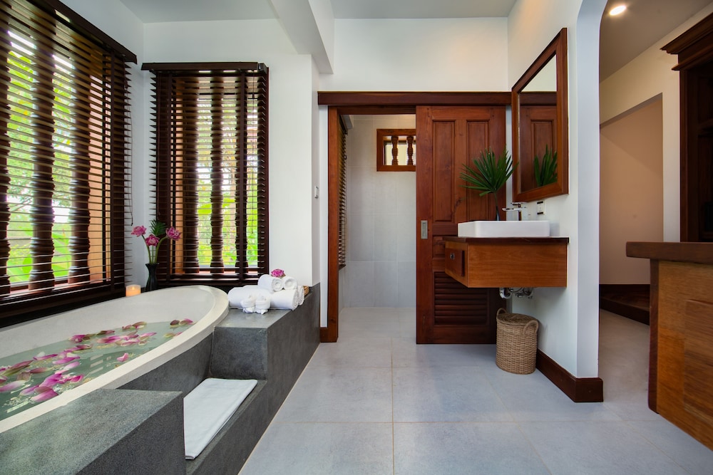 Angkor Privilege Resort and Spa 48/50