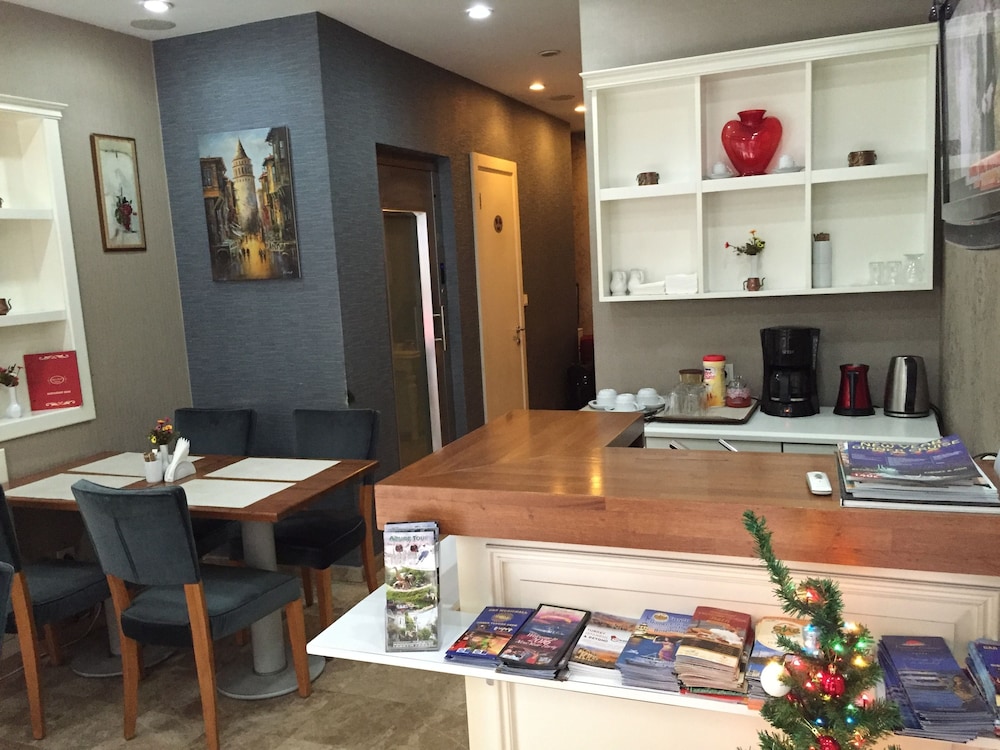Montena Suite - Adults Only 34/50