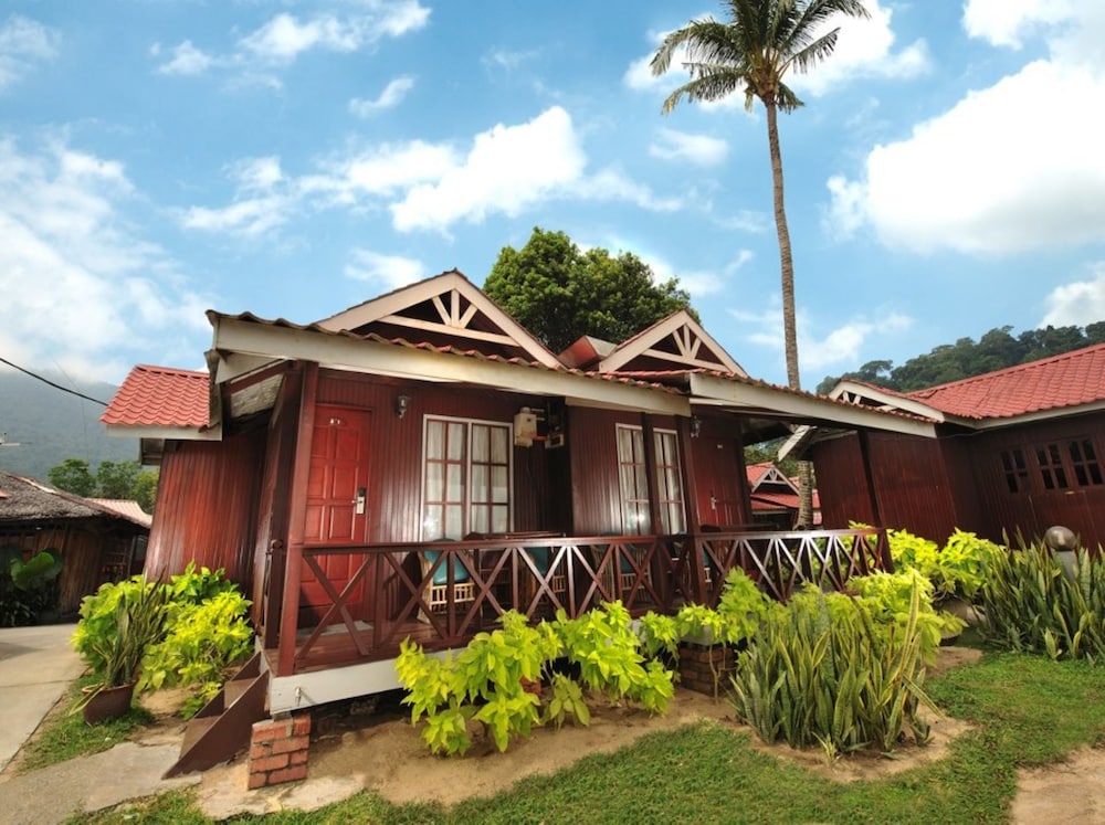 Paya Beach Spa and Dive Resort 5/50
