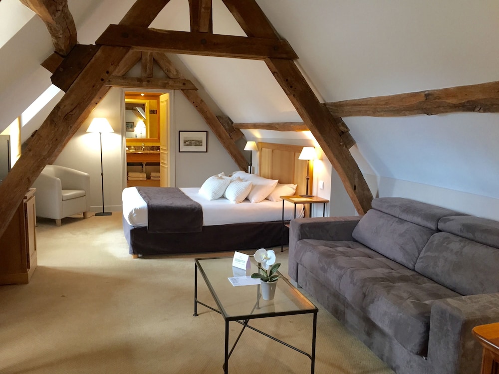 Hotel Saint Laurent 31/49