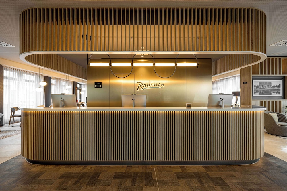 Radisson Hotel Leipzig 7/50