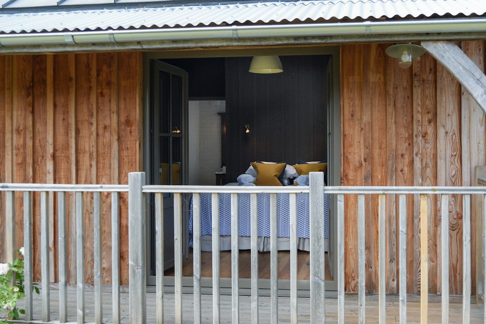 Lobby at Retreat East, IPSWICH