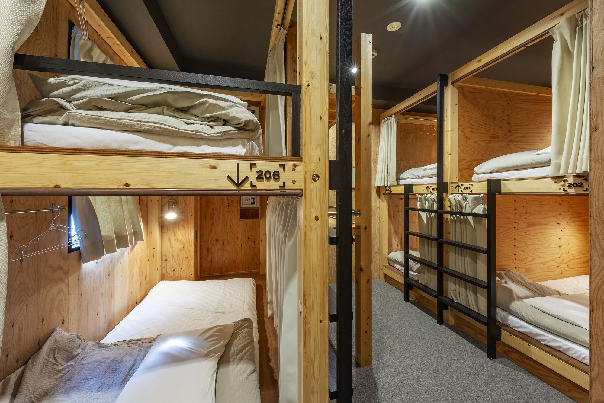 FEMALE DORM, FEMALE ONLY