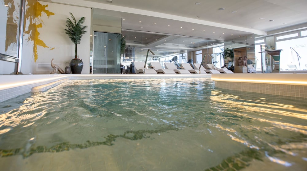 On Hotels Oceanfront Adults Designed 20/50