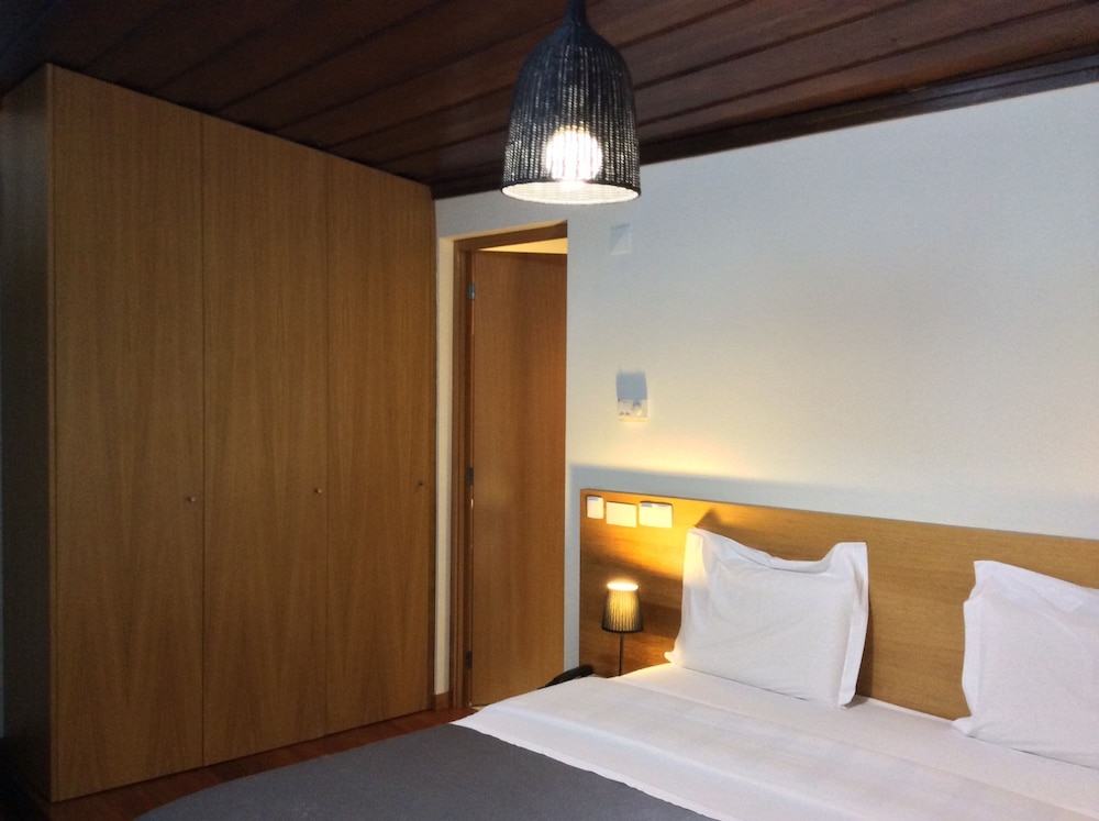 Hotel Rural Alves Casa Alves Torneiros 26/71