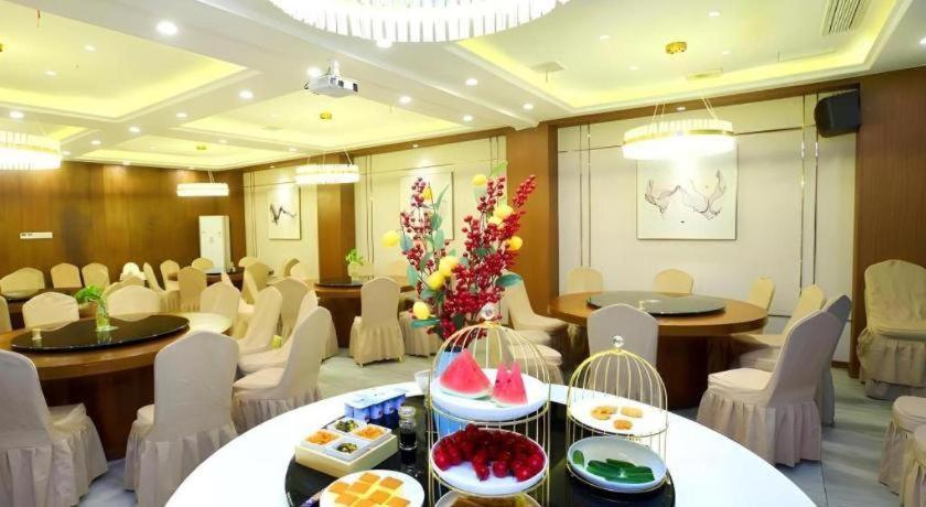 Gya Wuxi Hubin Commercial Street Taihu Scenic Area Hotel 49/58